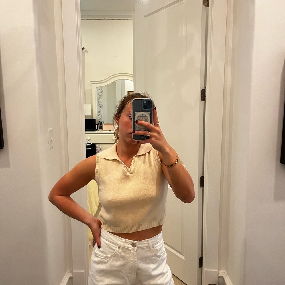 Brandy Melville knit top